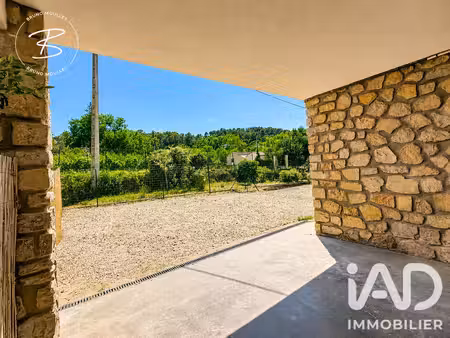 appartement à pierrefeu-du-var (83390)