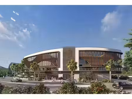 vente local commercial 40m2 hyères 83400 - 160000 € - surface privée