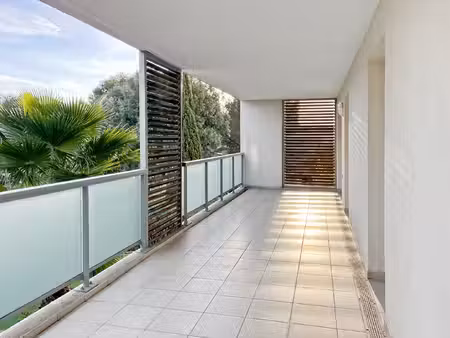 vente appartement 3 pièces  68.00m²  le cannet