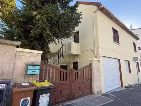 prestigieux immeuble de rapport en vente à montreuil  france