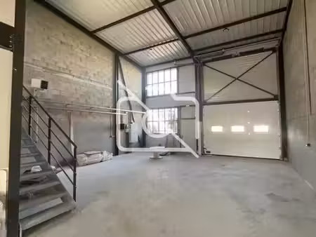 location entrepôt ormoy 91540 168m²