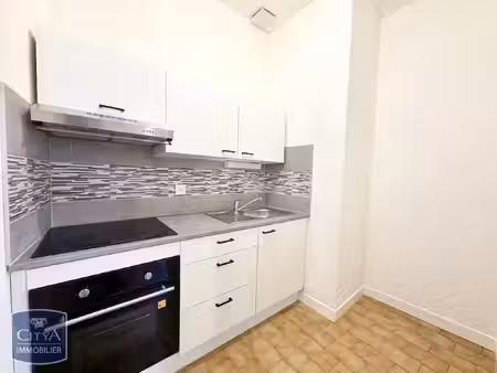 appartement à louer 2 pièces 33 m² - nîmes (30) - 540€
