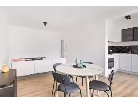 appartement te koop in hemiksem met 2 slaapkamers
