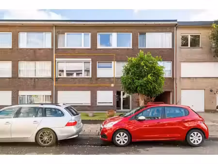 appartement te koop in hoevenen met 2 slaapkamers