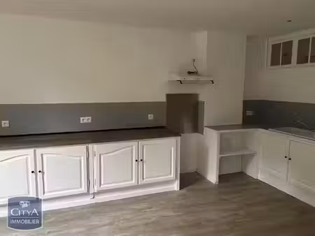 appartement à louer 3 pièces 69.66 m² - clermont-l'hérault (34) - 700€