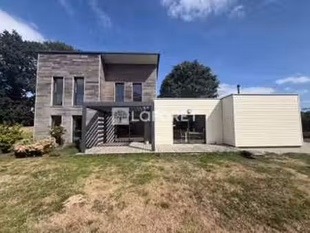 vente maison à la lande-patry (61100) : à vendre / 146m² la lande-patry