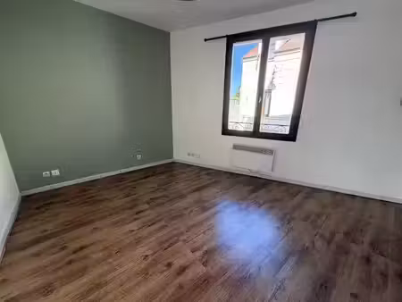 vente appartement 2 pièces 29.4 m² à carrieres-sur-seine (78420)  137 500 €