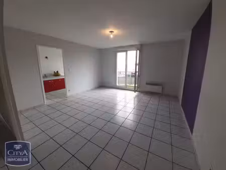 location appartement 3 pièces 63m² limas 69400