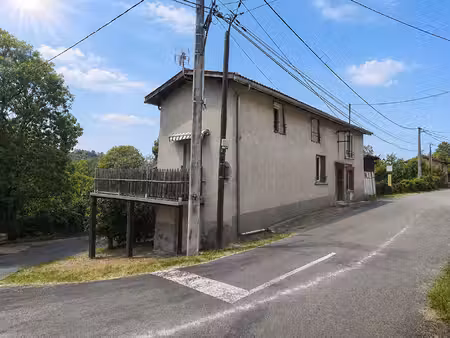 location maison 3 pièces 81m² thiers 63300