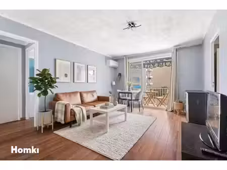 antibes – 4 pièces traversant avec balcon sud – fort potentiel