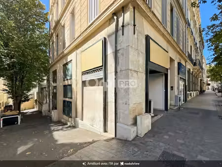 location commerce marseille 13006 131m²