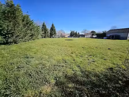 vente terrain 1311 m² à nexon (87800)  35 000 €