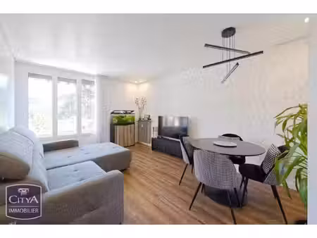 appartement à vendre 4 pièces 61.1 m² - saint-marcellin (38) - 155 000€