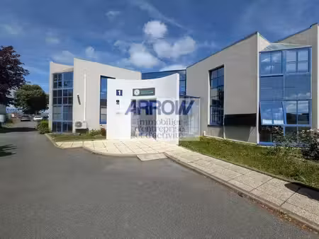 location bureaux 122m² à 272m²