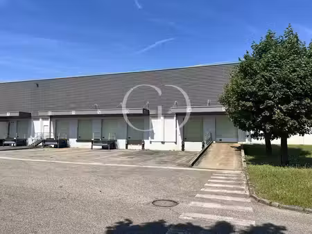 location entrepôt 2413m² à 9924m²