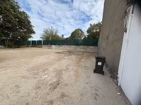 location terrain 500m²
