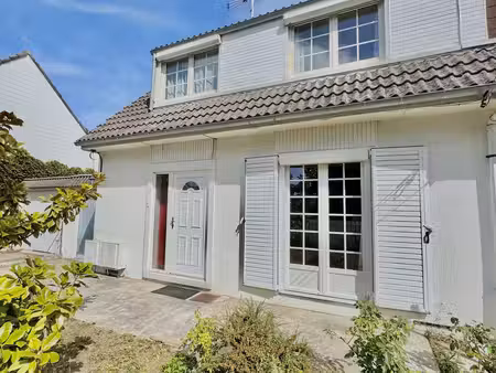 maison traditionnelle à romilly-sur-seine (10100)