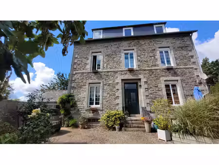 maison en pierre  centre de corlay (22320)