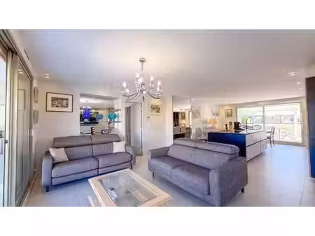 appartement de 3 chambres de luxe en vente à cannes  france