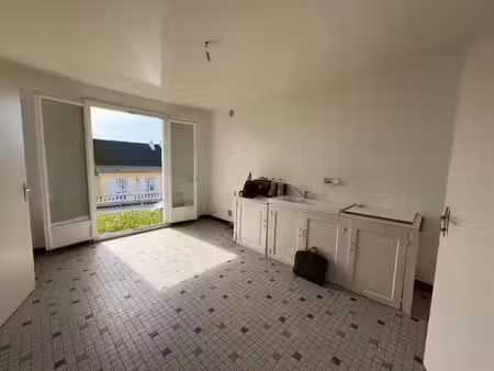 location maison 3 pièces 63.75 m² à saint-yrieix-la-perche (87500)  560 €