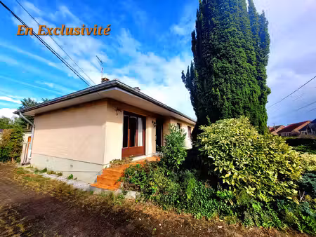 plain pied individuel de 3 chambres.