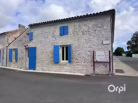 location maison 4 pièces 115.05 m² à soulignonne (17250)  890 €