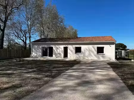 location villa 4 pièces 109.5 m² à noe (31410)  1 245 €