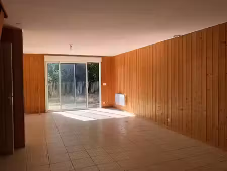 location maison 6 pièces 115.4 m² à rochefort (17300)  950 €