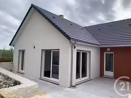 location maison 4 pièces 98.1 m² à saint-maur (36250)  770 €