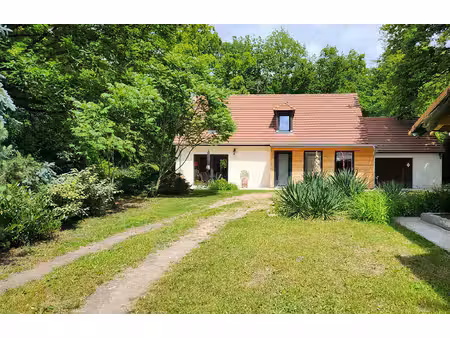 maison dans le domaine du lys