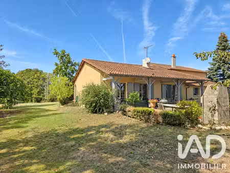 maison à fressines (79370)