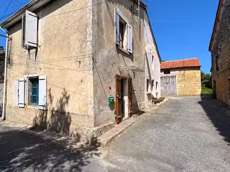 maison de ville à vieux mareuil (24340)