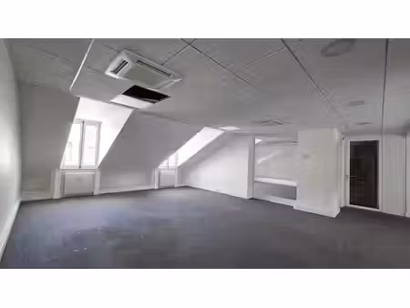 location locaux professionnels 0 pièces 261.53 m² à paris 9ème (75009)  10 458 €