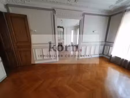 location locaux professionnels 127 m² à paris 17ème (75017)  91 440 €