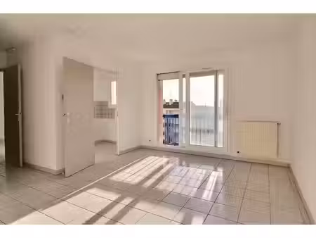 location appartement 2 pièces 46 m2 à perpignan