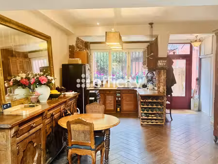 maison 6 pièces - 165 m²