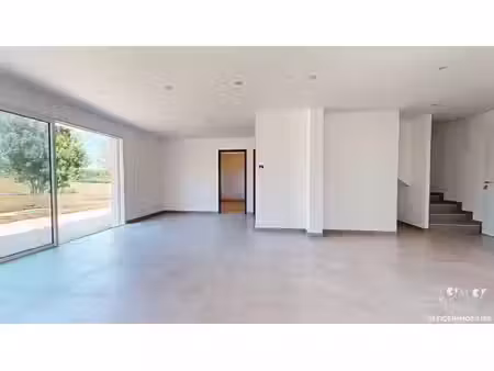 champvans les moulins - maison 5 pièces 103 m2 - terrain et garage