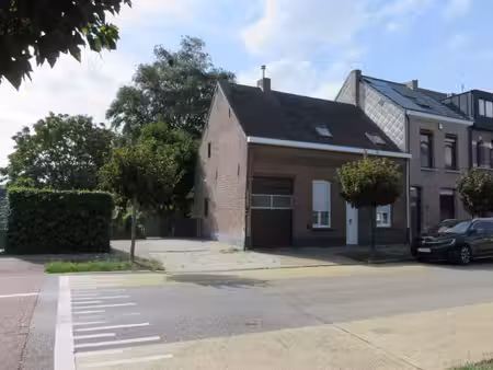 huis te koop in kontich met 4 slaapkamers