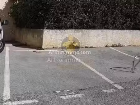 location parking à sainte-maxime