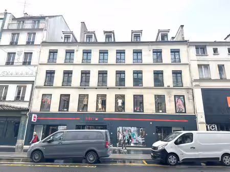 location local professionnel 1 120m²