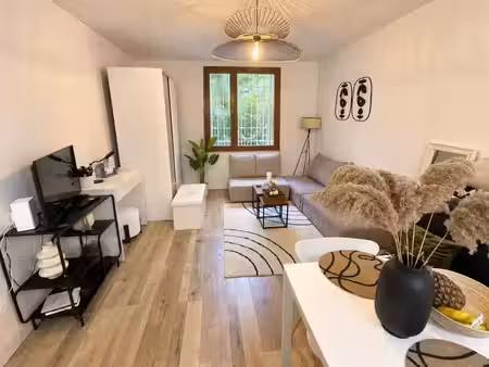 vente appartement 1 pièce 27 m² nîmes (30900)