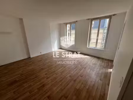 location appartement 2 pièces 43m²