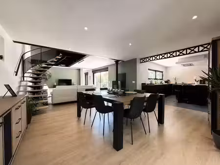 vente maison 5 pièces 152 m² à cysoing (59830)  499 000 €