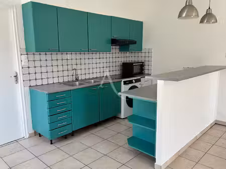 appartement t2 bis - quai de la fontaine