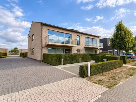 appartement te huur in evergem met 2 slaapkamers