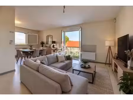courchapon ? appartement 79 m² avec balcon