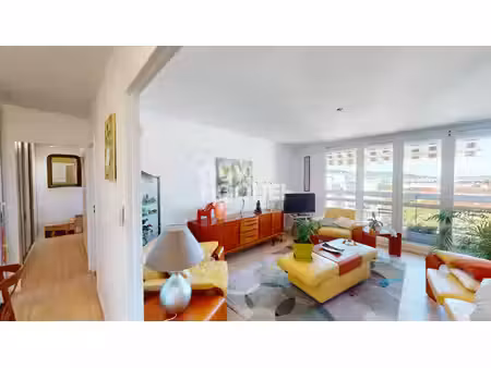 appartement 4 pièce(s)