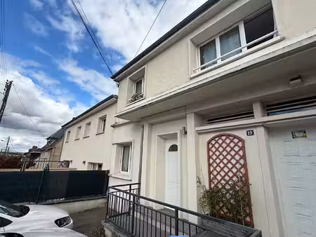 location appartement 3 pièces  65.00m²  évreux