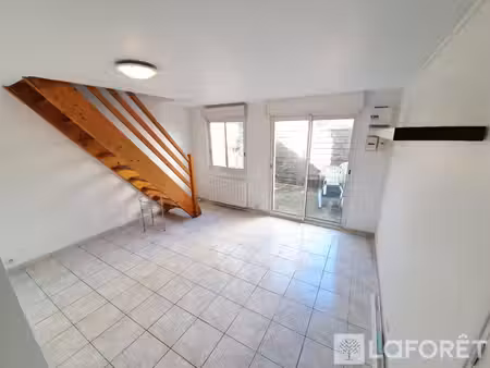 studio avec terrasse montereau fault yonne 77130