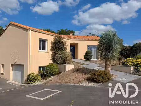 maison à saint-mars-la-réorthe (85590)